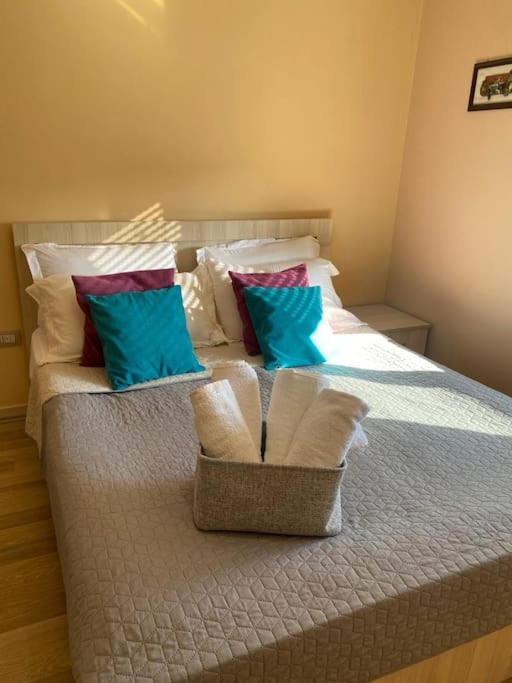 *Heart Of New Bazaar 1 Bed Apt* Apartment Tirana Bagian luar foto