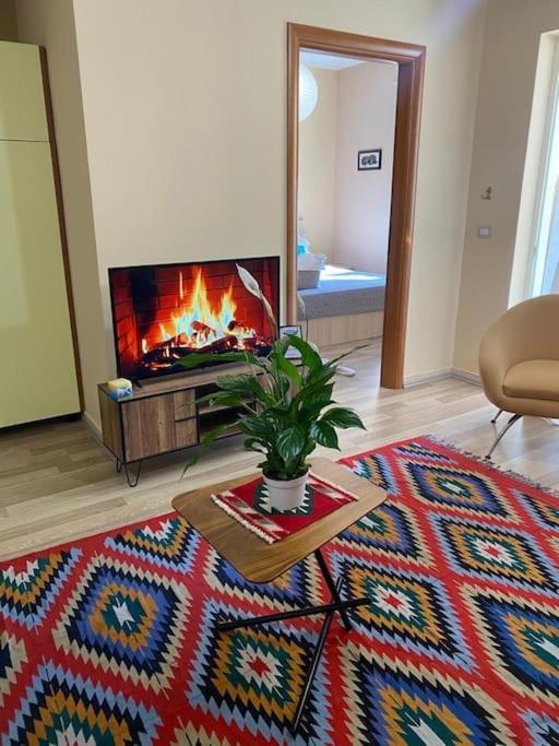 *Heart Of New Bazaar 1 Bed Apt* Apartment Tirana Bagian luar foto